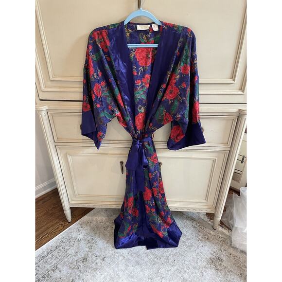 Vintage Victoria’s Secret Gold Label‎ Purple & Red Floral Satin Kimono Robe M/L - Picture 1 of 6